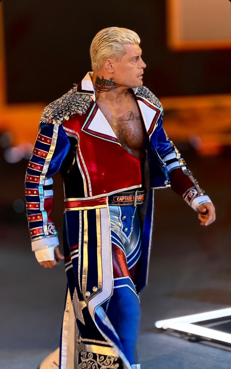 masonbldwnmusic's tweet image. This man always has the best aura! Absolutely incredible! 💥❤️

@CodyRhodes #CodyRhodes #QB1 #AmericanNightmare