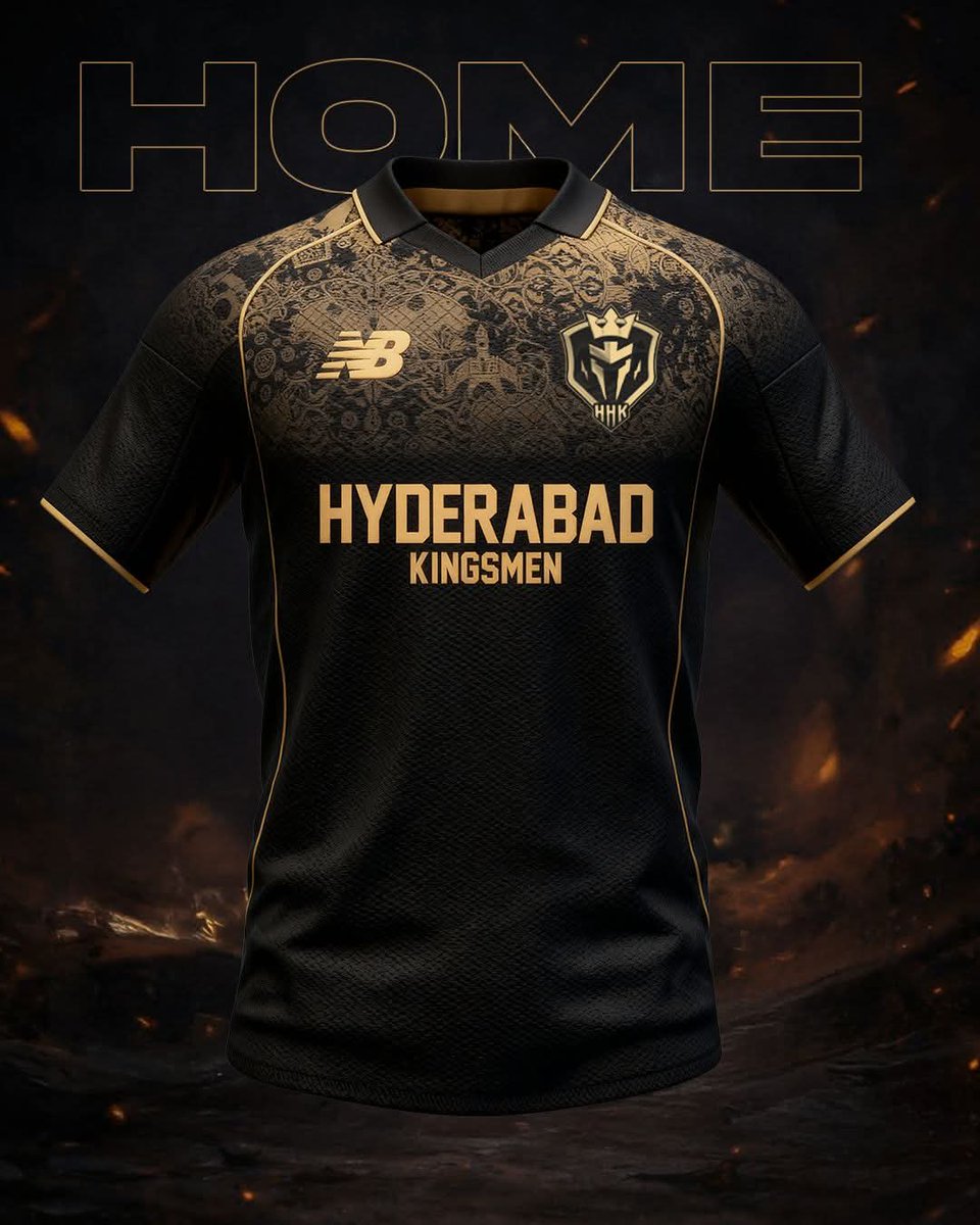 khaliquesa's tweet photo. Which jersey looks better 
@HHKingsmen official jersey 
or
@khaliquesa jersey?
Tell me honestly.

#NewEra #SuperBowl #HHK #Fawad https://t.co/VwjP509bOg