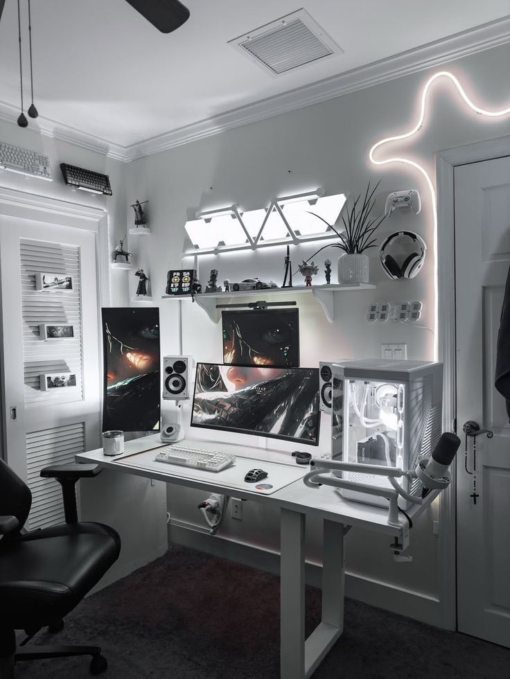multigeekx's tweet photo. #desksetup ���⚪️❕ https://t.co/Wc3Vo8Ppbp