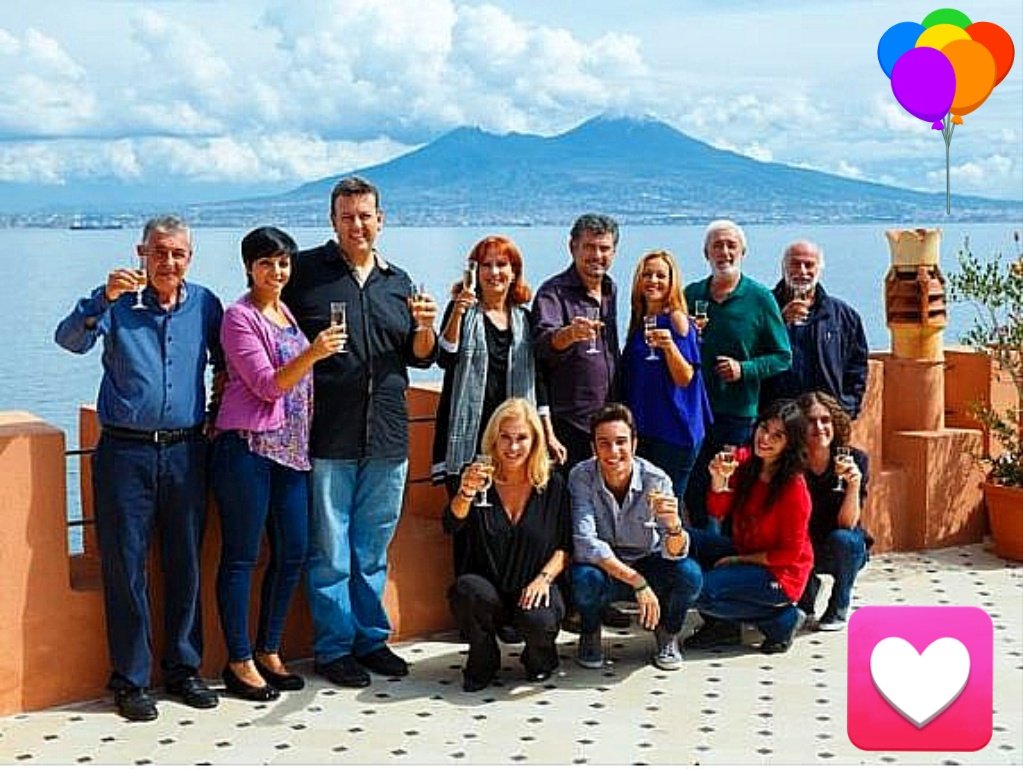 Lady_Pirate's tweet photo. PS-Visto che ho citato #UnPostoAlSole, complimenti alla sua longevità!
La #soap è arrivata alla 30° ed. (6500 ep. festeggiati a luglio di 2 anni fa) e hanno pure #gueststar 🔝 come #WhoopiGoldberg; un bell'esempio di serialità italiana, chapeau!🌻🩵🌅🎂🎈🫧🎉 #upas #Rai3 #RaiPlay https://t.co/pevRoElis8