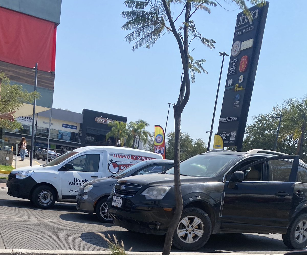 Contacto Centinela2 tweet media