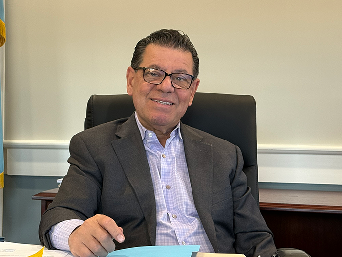 🇺🇸 From teenage immigrant to Ocean County Commissioner Director. Frank Sadeghi’s story is one of grit, opportunity, and service — and it started with a promise to his father. 🏛️ jerseyshoreonline.com/ocean-county/a…