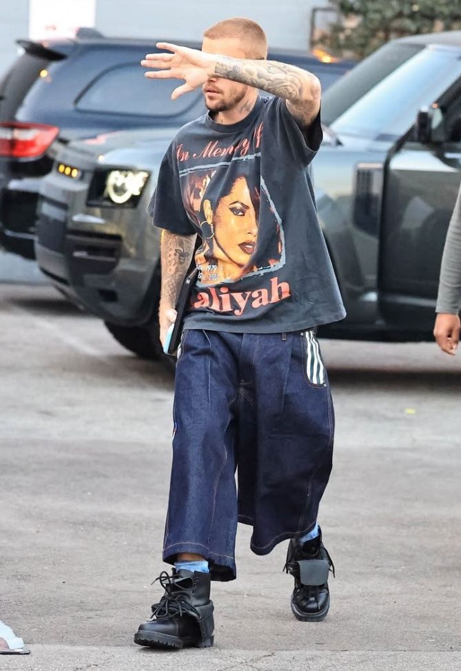 rogue's tweet image. 