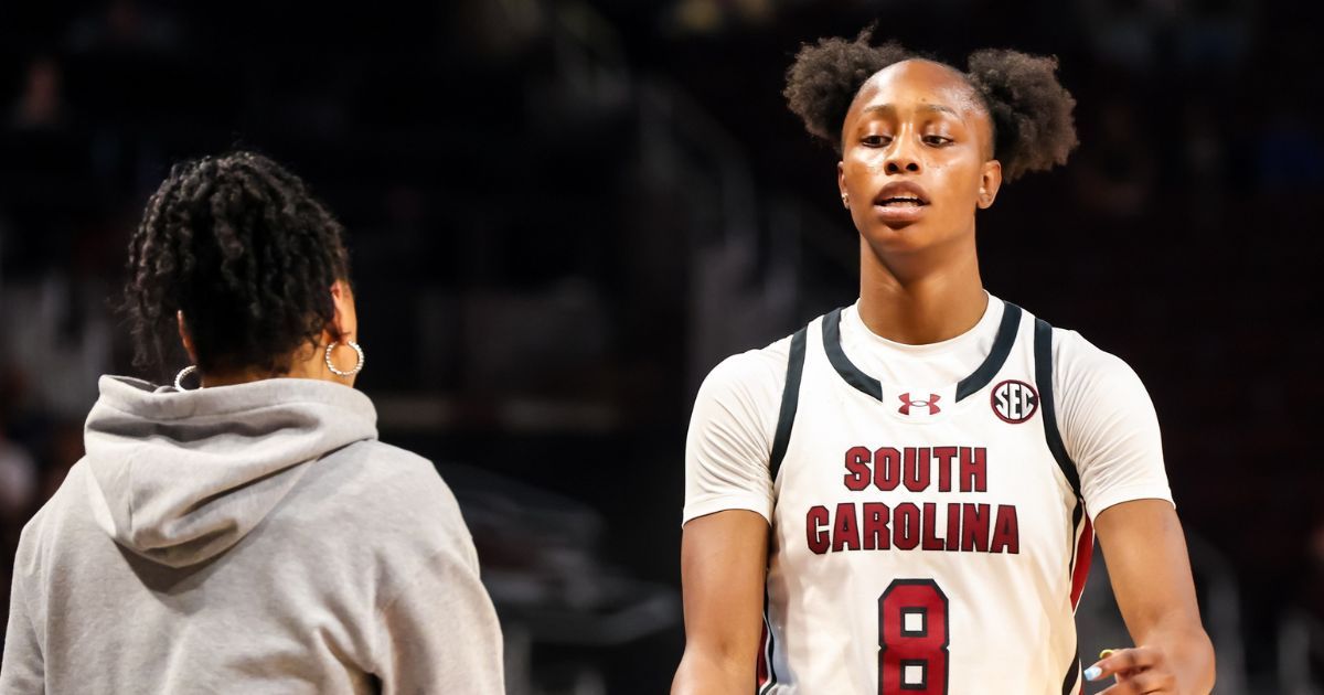 GamecockCentral's tweet photo. South Carolina women's basketball star Joyce Edwards named Naismith National Player of the Week

READ HERE ➡️  https://t.co/MKZdQGhxUi https://t.co/zBrm5JLMW2