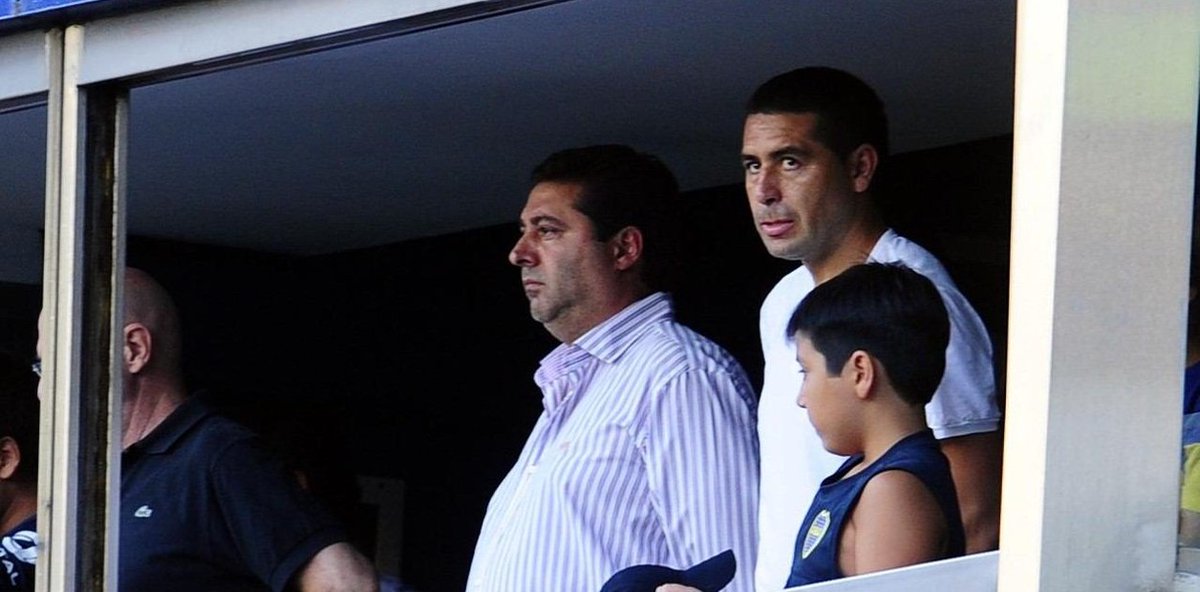 <a href="/MLB354007536901/">MLB</a> Aca el sorete arrancó a dividir al hincha con su ego y soberbia, con sus disputas personales, despues les chupó el culo para ver si podia seguir engordando sus cuentas bancarias

Un mitómano y psicópata, contra de Boca
¿Cuando fue a ver a Boca cuando no jugaba? quiero ver eso