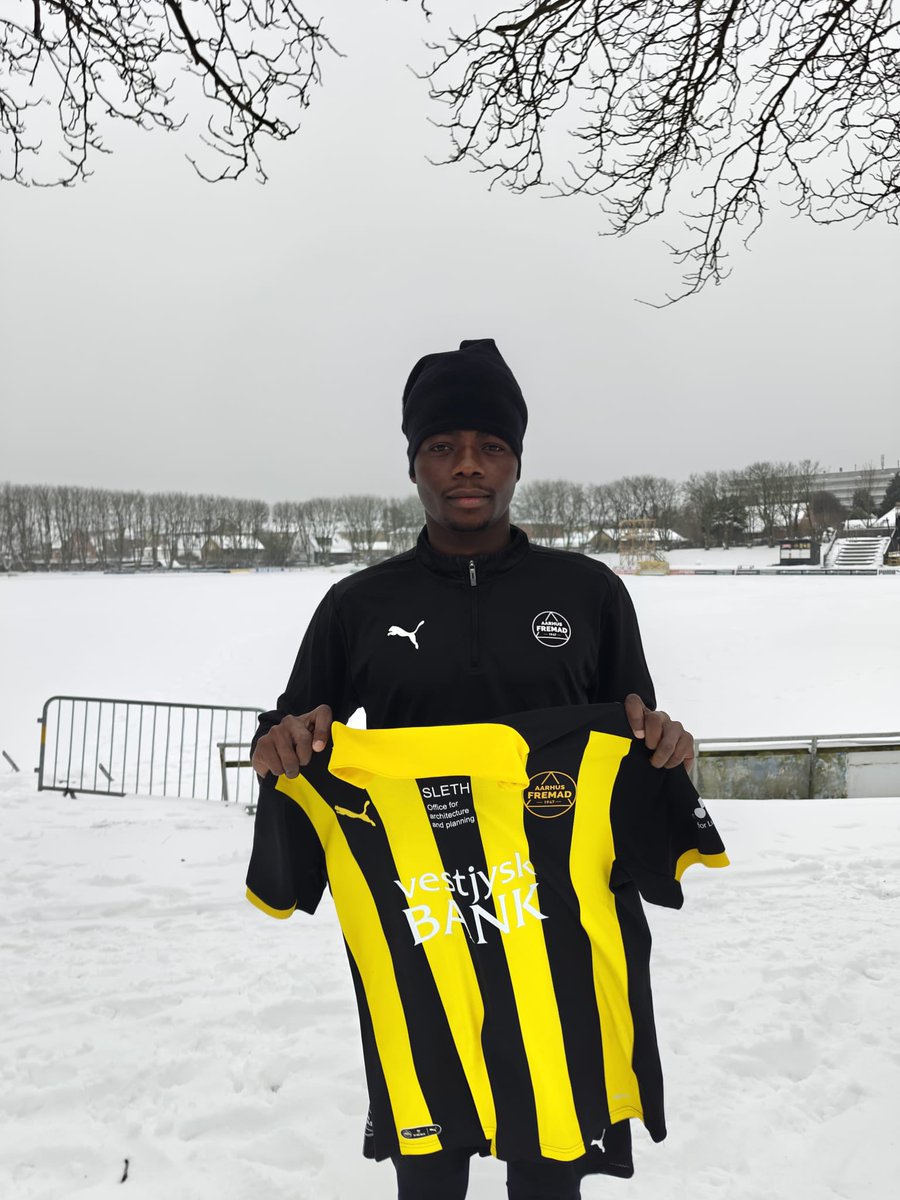 SportingLagos's tweet photo. We’re pleased to announce the transfer of Yusuf Abdullahi to Danish side, Aarhus  Fremad 🇩🇰 

Thank you Yusuf, and good luck 💙

#SLFC https://t.co/1Ce9EOeN8D