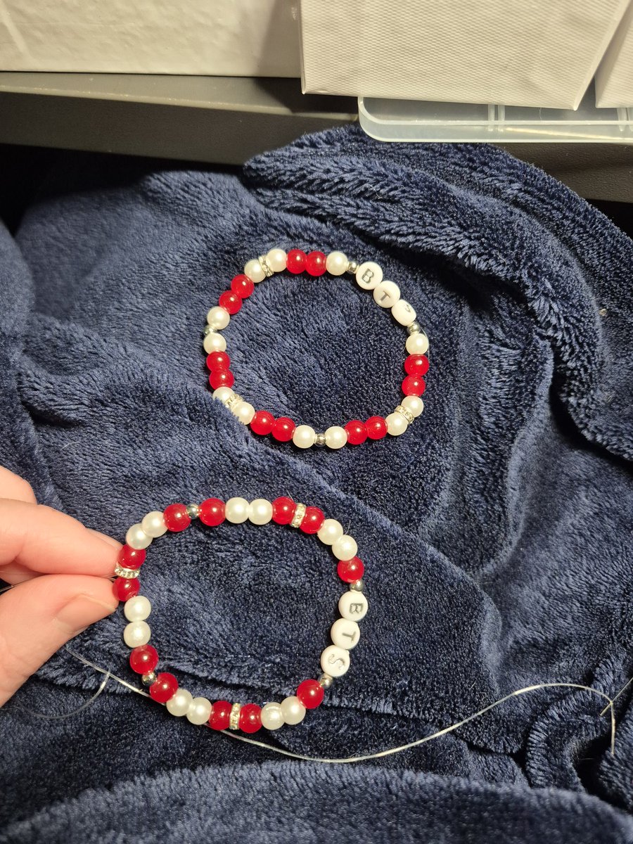 spawnofsatan84's tweet image. Lequel est mieux? 🤔