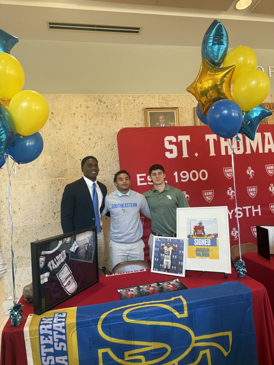 SFlem91's tweet photo. Watching young men turn dreams into destinations will never get old.
Beyond proud. Forever grateful.
Signing Day hits different. 🖤❤️
Dreams signed ✍🏾
Work validated 💯
Future loading…
#SigningDay #CollegeBound #EFND #FromTheTrenches #BuiltNotGiven https://t.co/UCCI3T6dd8