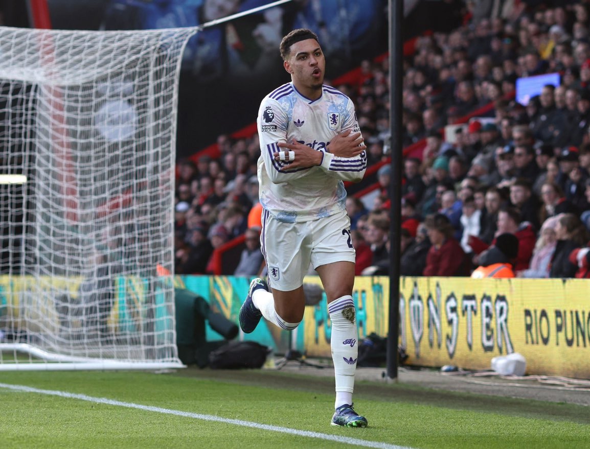 ناير tweet media