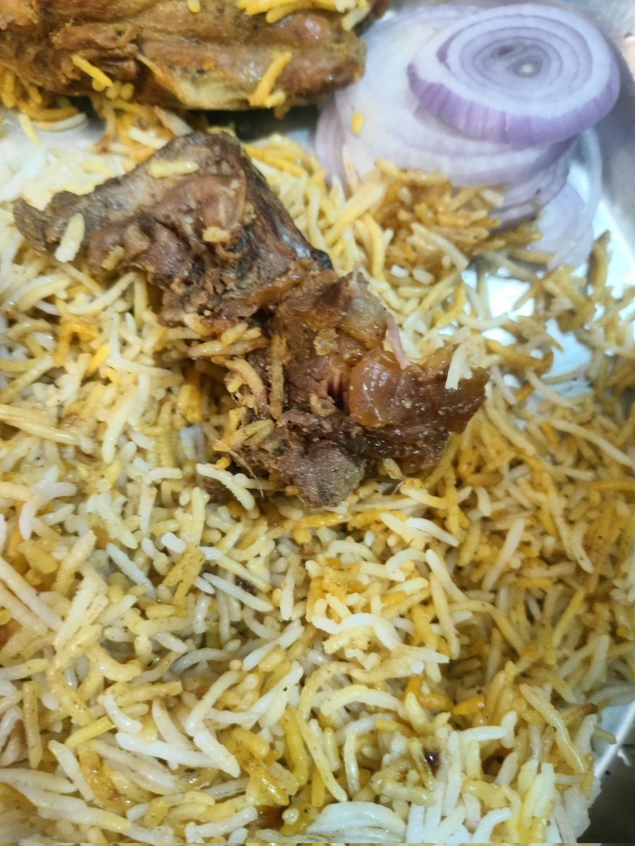 suvhra_roy's tweet photo. Disappointed with @zomatocare customer support.Bad quality food.
Order Number:7779041456
As a Zomato Gold member,receiving uncooked food with poor quantity and no action is unacceptable.This has seriously damaged my trust,Especially compared to @Swiggy much take care her Customer https://t.co/OUam6eHbAk