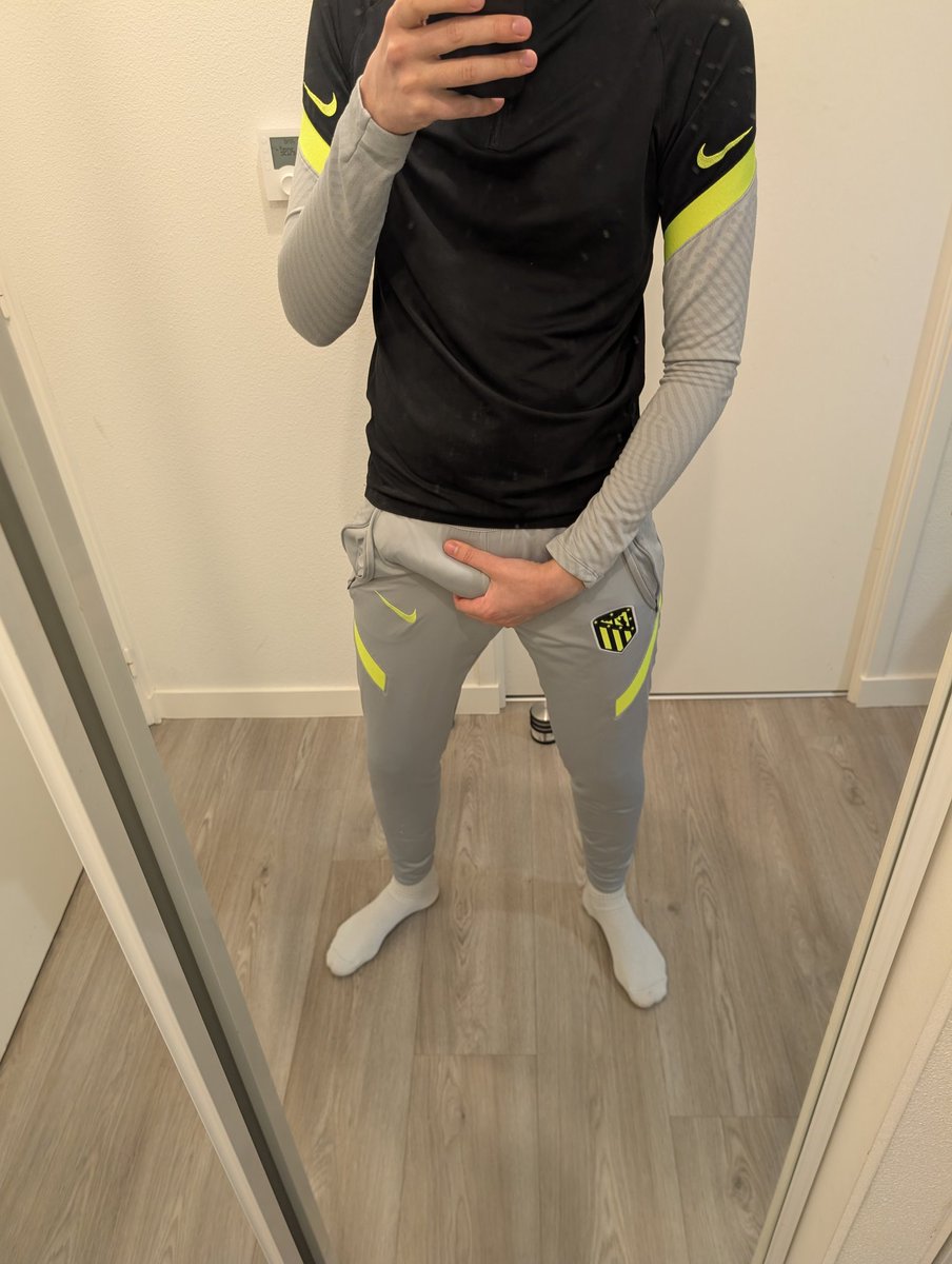 Kiffeurboy tweet media