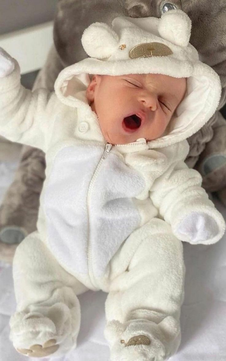 Baby's (@cuddleecute) on Twitter photo 