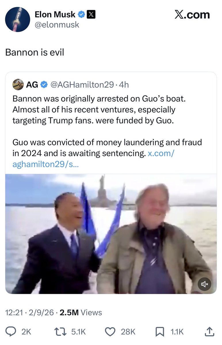 WBG1490763's tweet photo. @No3Mos 🤣🤣🤣 https://t.co/2c8Staax6B
