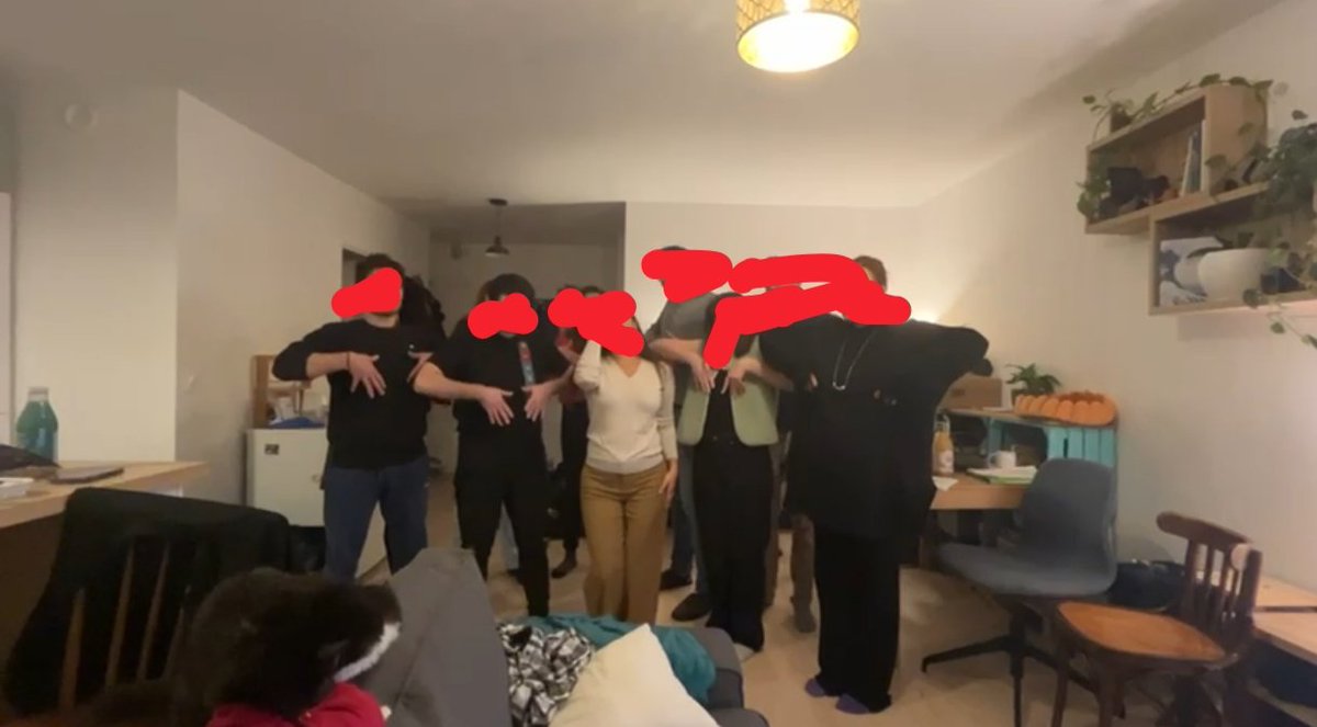 Clélia ✨ tweet media