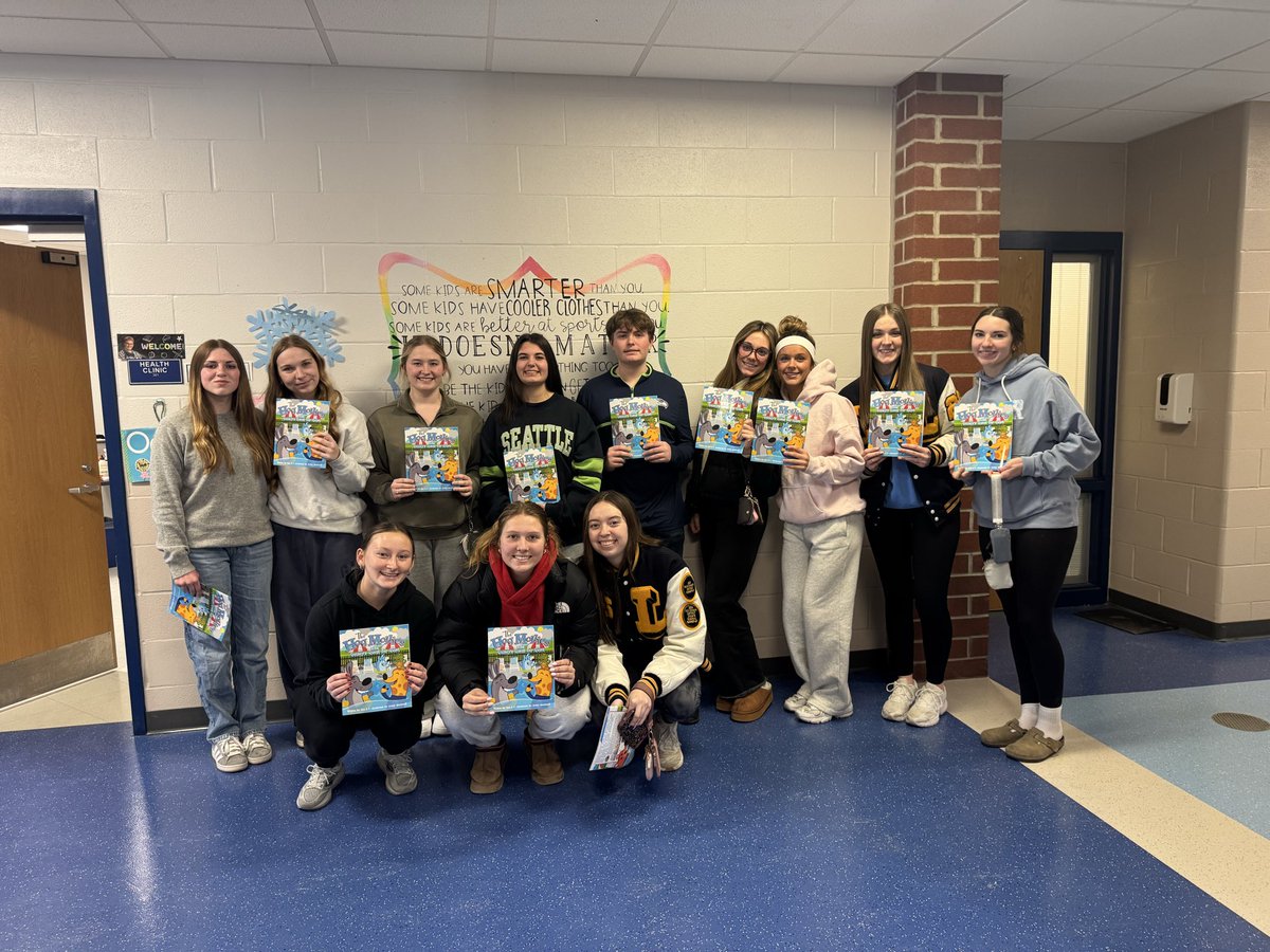 LHSVarsityLClub tweet media