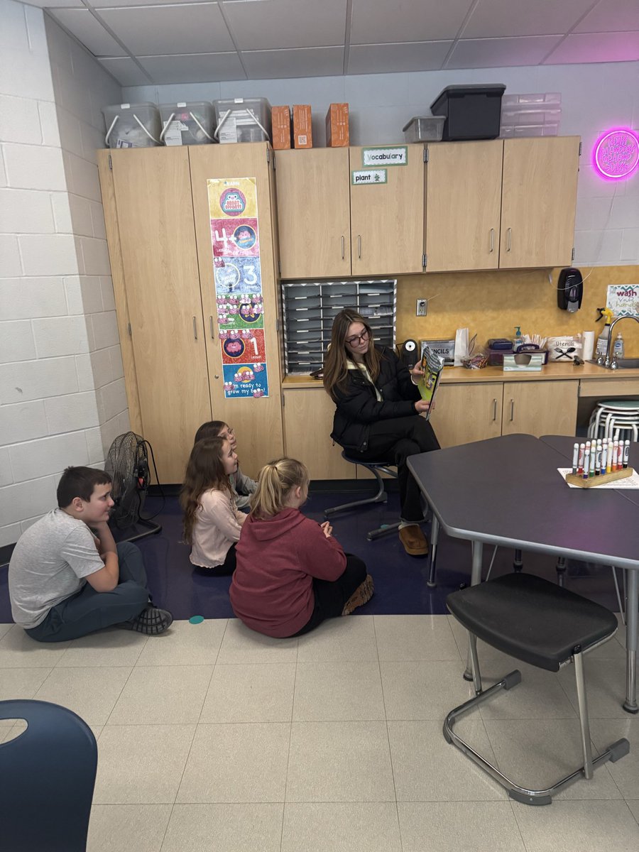 LHSVarsityLClub tweet media