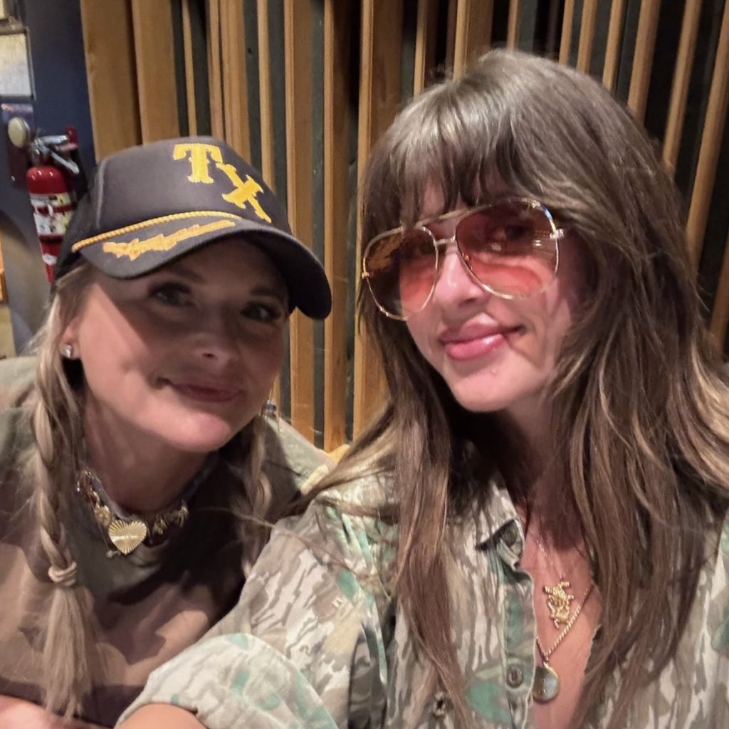 ✧・゚:summer・゚:* tweet media