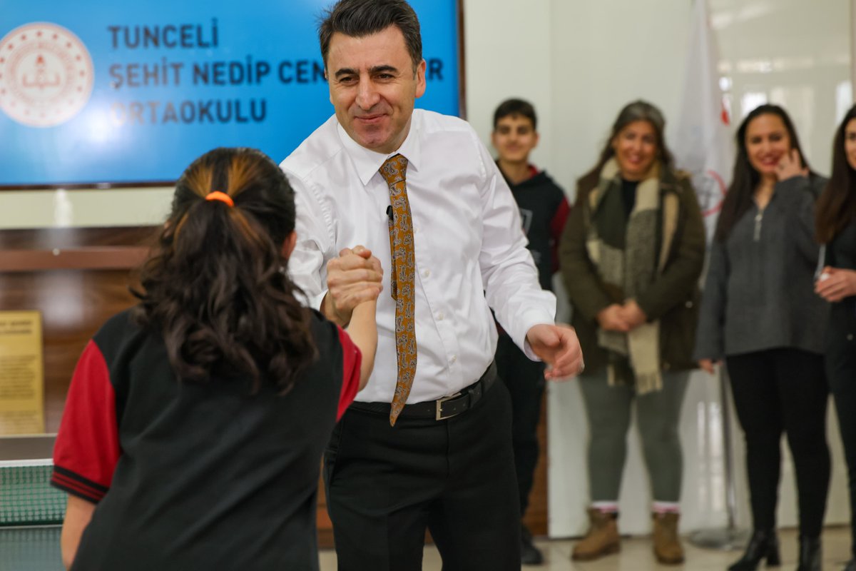 Geceye güven ve başarı yüklü bir kare bırakıyorum.

💕#CanCanaTunceli 💕