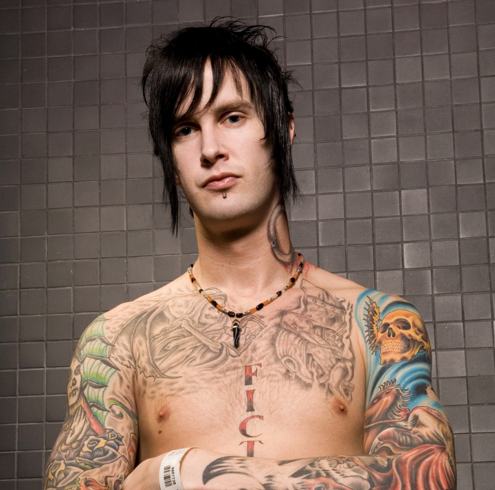 revolvermag tweet media