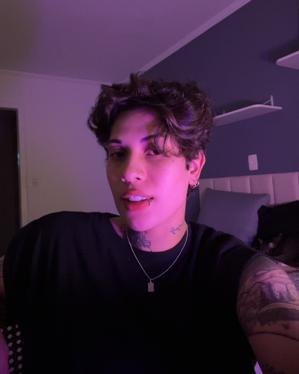 ana (@anagabriela) on Twitter photo 