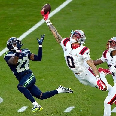 Pete_Collins_'s tweet photo. You need to extend Gonzo this offseason.

Christian Gonzalez in SB LX: 8 targets, 3 completions allowed… and 3 PBUs. Matched completions with breakups and only gave up 36 yards. 👀

He saw JSN 14 times; it turned into 1 catch for 16 yards on 3 targets.

Teams tested him all postseason: 36 targets in 4 games (most since at least 2018), and he held it to 14 catches, 164 yards, plus an interception. 

Pay the man. 💰