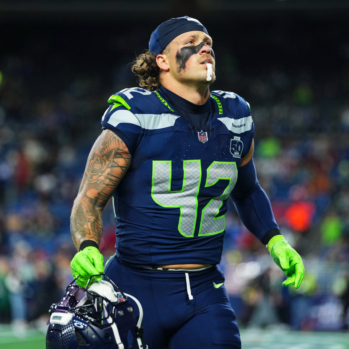 RCorySmith's tweet photo. In his first season as an NFL starter, NC State alum Drake Thomas finished with:

- 114 total tackles (2nd on Seahawks)
- 11 TFLs (2nd)
- 54 solo tackles (4th)
- 3.5 sacks
- 8 PBUs
- 873 defensive snaps (66.4% of snaps)
- 1 Super Bowl ring 💍

✍️: https://t.co/nEYvRc96RI https://t.co/n3wS3qPT6A
