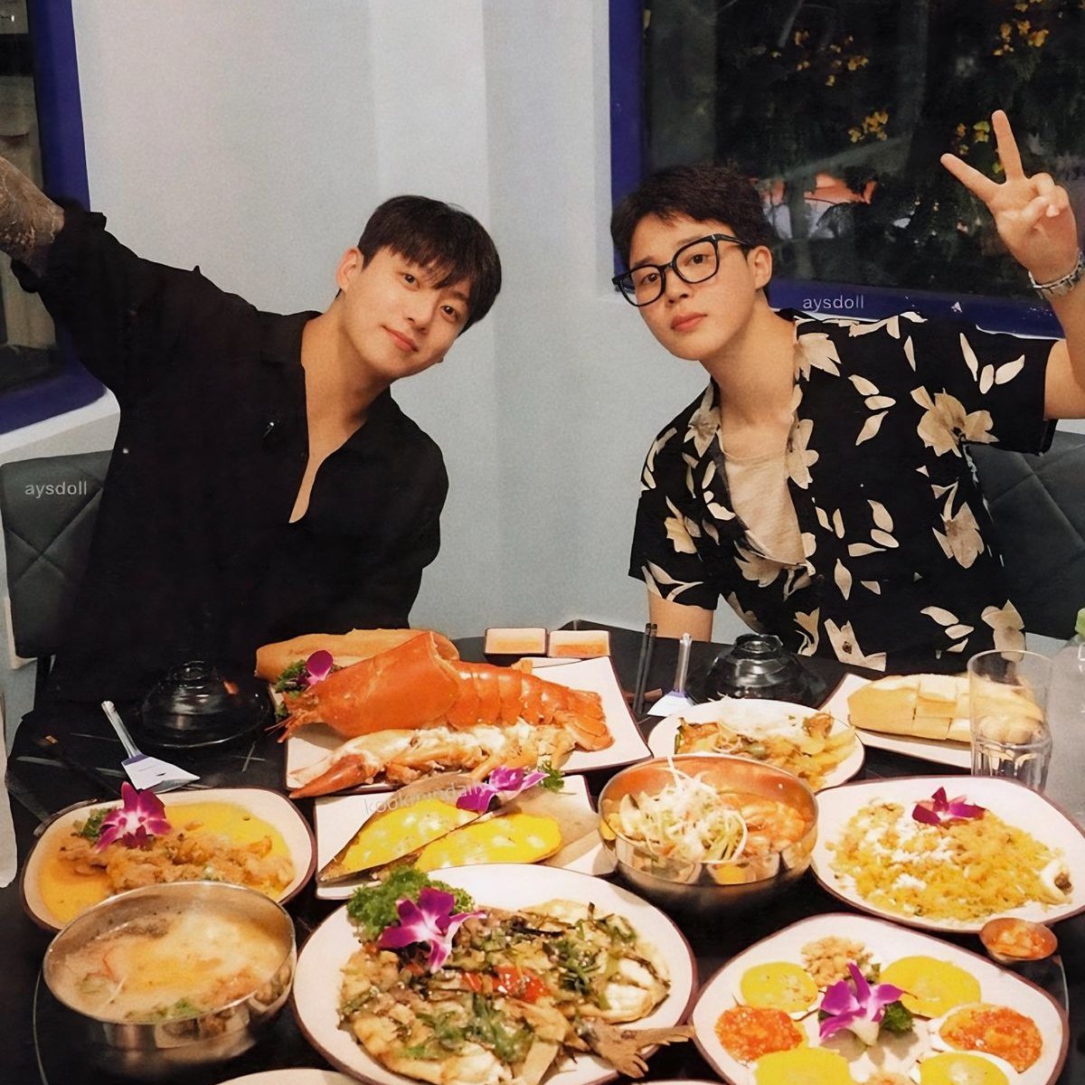 VOTE WITH ARMY⁷ tweet media