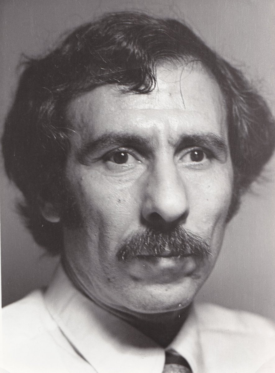 Bi çavê dinyayê min Mehmed Emin Bozarslan nedît.
Ez zarok bûm, beriya salên 1980yî, li Mêrdînê min navê wî bihîst.
Erê me rûbirû hev nedît, lê pir caran em bi telefonê axifîn.
Pir caran me ji hevûdu re telefon kiriye.
Bêhtir jî Seyda telefonî me kiriye.
Sebebê vê jî Mehmed Emin