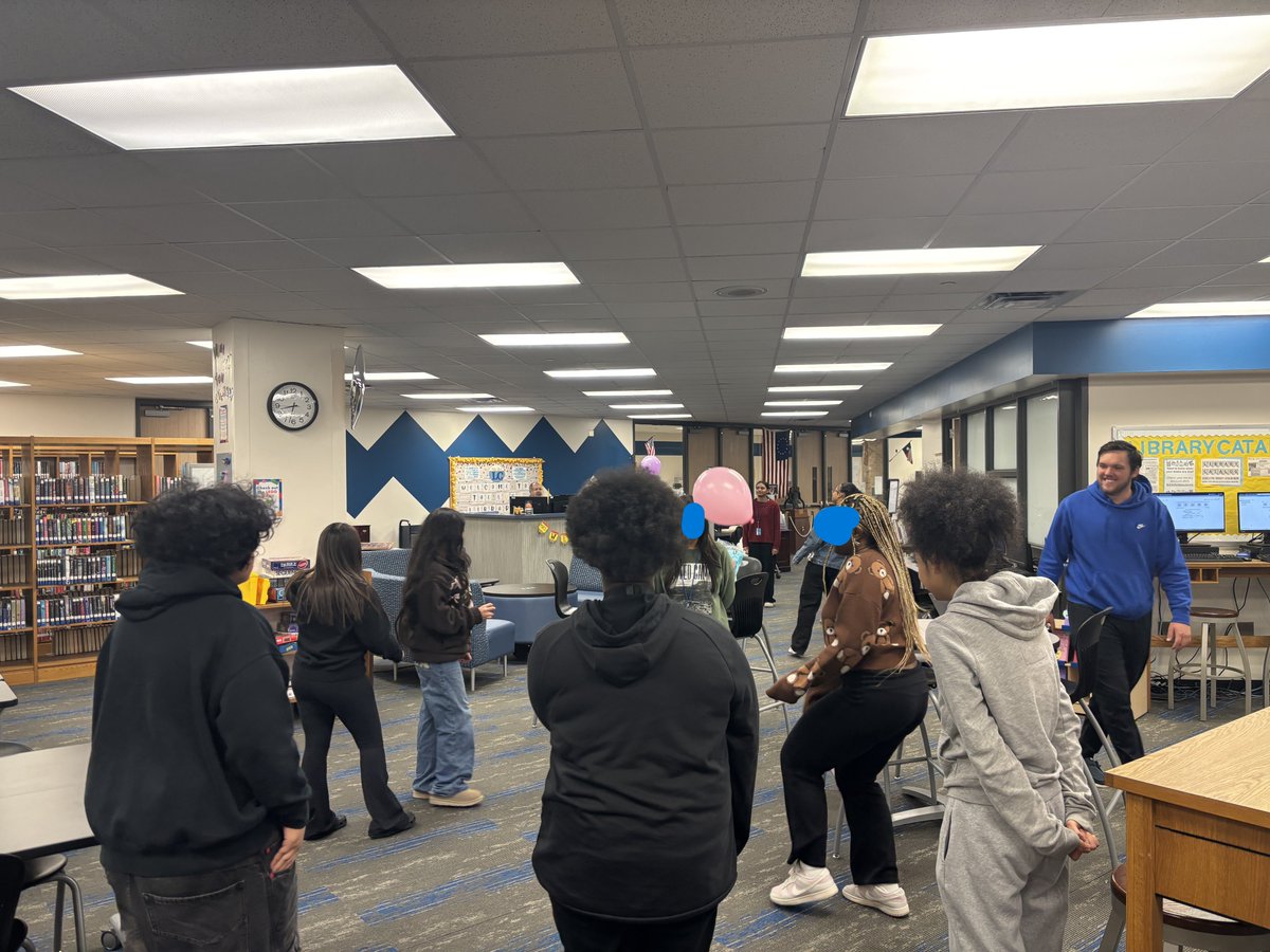 LCHS Library tweet media