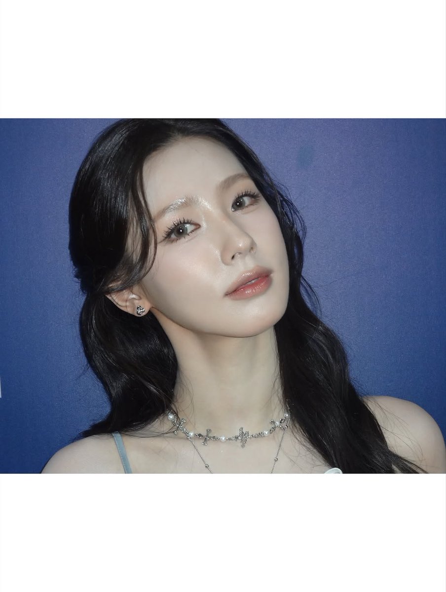 a precious continuation of my refined presence appears through this lovely gown. the camera captures 𝑒𝑎𝑐ℎ 𝑔𝑟𝑎𝑐𝑒𝑓𝑢𝑙 𝑑𝑒𝑡𝑎𝑖𝑙 🀢🀣   _  ❤️︎ creating a beautifully polished moment born from confidence. 🕊️