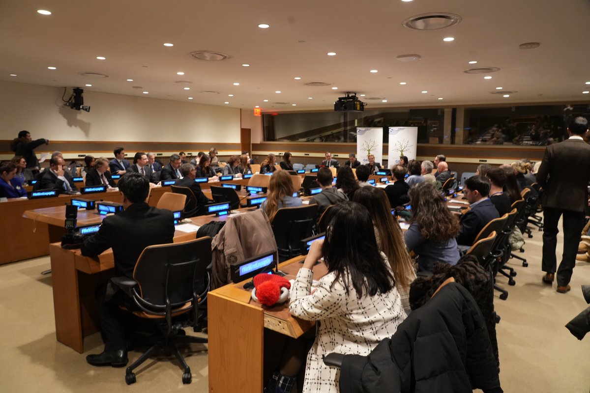 ✨Celebrating the first-ever <a href="/UNESCO/">UNESCO 🏛️ #Education #Sciences #Culture 🇺🇳</a> #GreekLanguageDay (9 Feb)! 🇬🇷🇺🇳

At #UNHQ, USG Movses Abelian joined <a href="/GRUN_NY/">Greece at the United Nations</a> to reflect on the 4,000 year oral tradition of the Greek language + its timeless significance for global dialogue &amp; #multilingualism. 📸👇