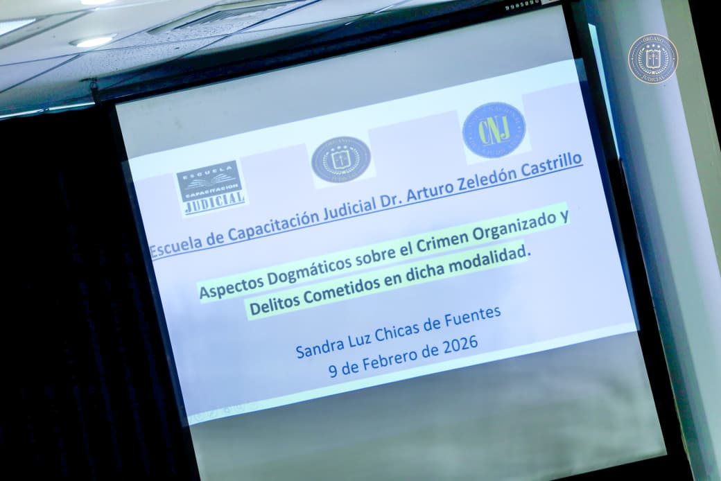 La magistrada de la Sala de lo Penal, Sandra Luz Chicas de Fuentes, contribuyó al refuerzo de las capacidades jurisdiccionales en materia de Crimen Organizado, mediante la actualización de conocimientos especializados en esta competencia.

Más información: 🔗