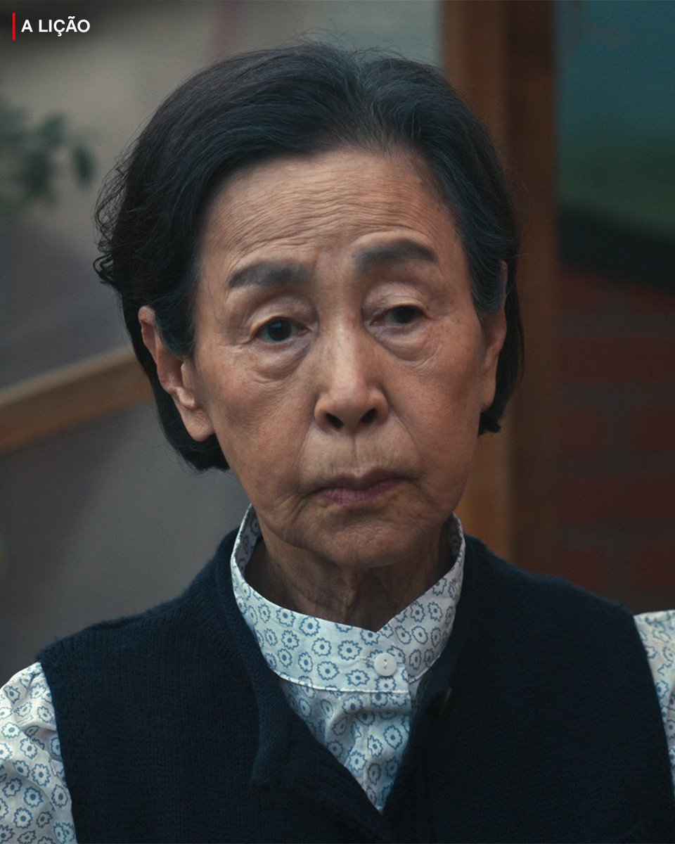 NetflixBrasil's tweet image. Você sabia? A Yerin Ha, nossa Sophie Baek, é neta da atriz coreana Son Sook de A Lição!!