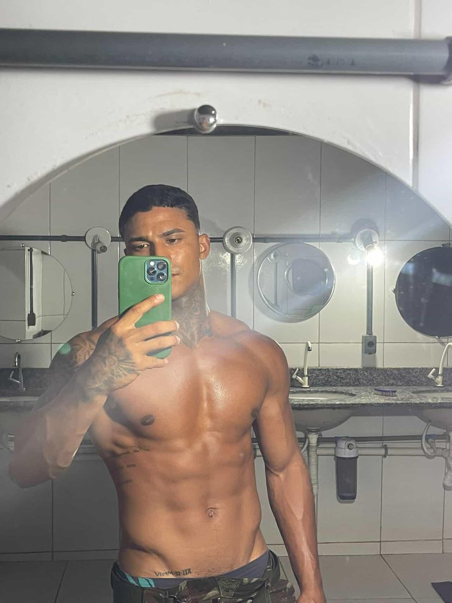 Menino rei 09 🤴 tweet media