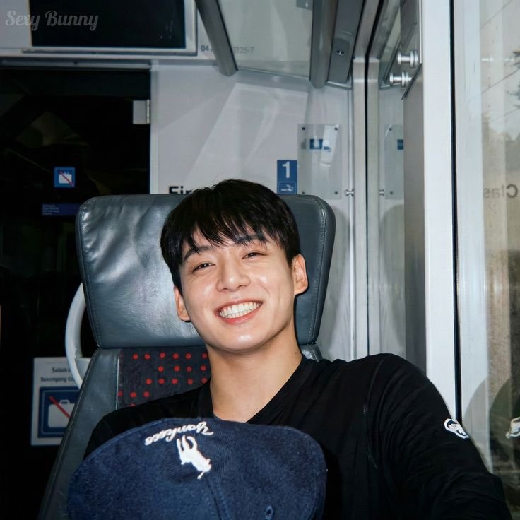 he’s so boyfriend coded