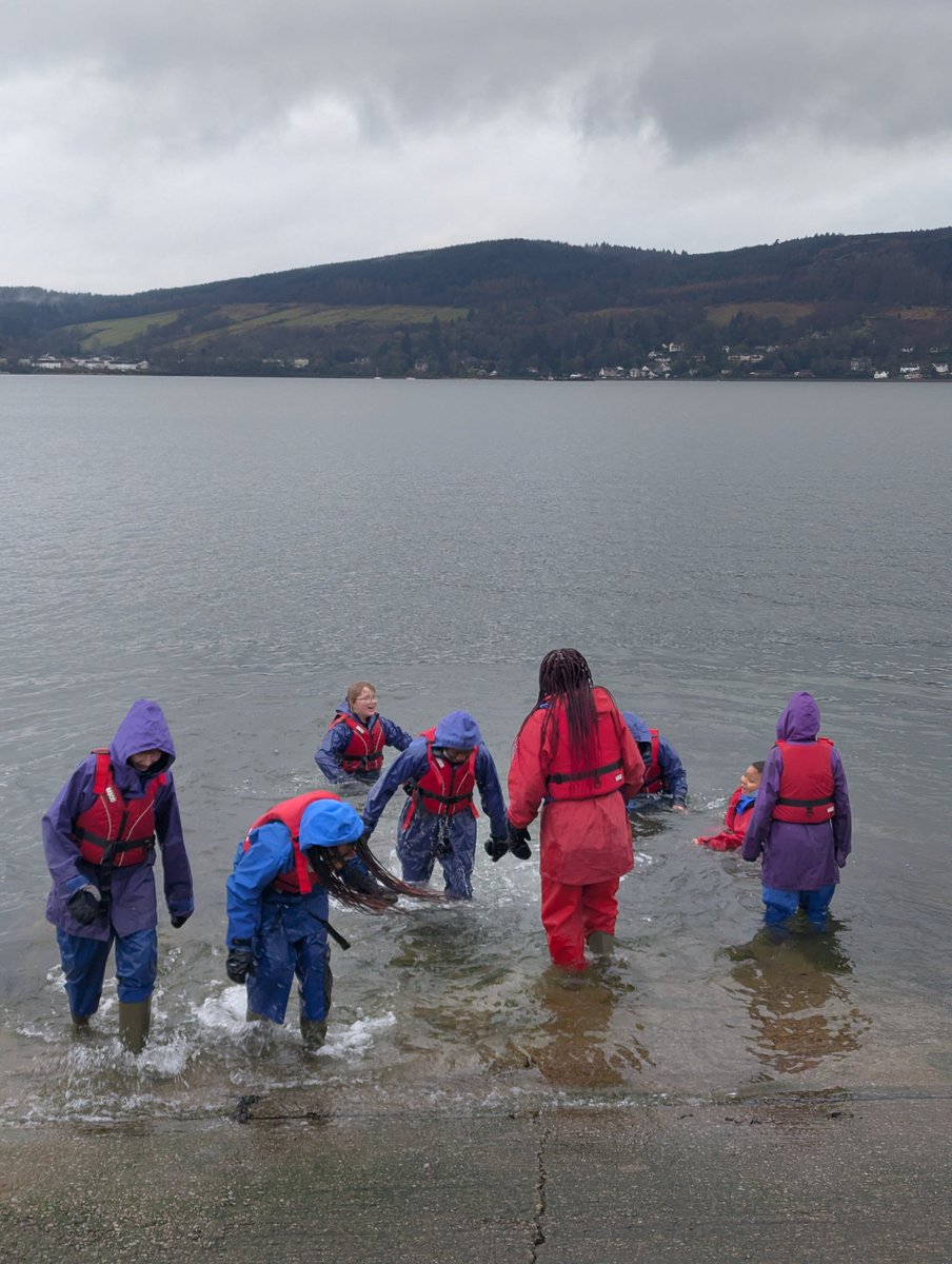 BlairvadachStew's tweet image. Day 1 #StVincentsBV26
@vincents_st @BlairvadachOEC 

An epic first outing for this new crew.
The weather isn't looking amazing for the rest of the week so we took the opportunity whilst it was there to go float on the loch.

Over to @BlairvadachAndy for the next few days.