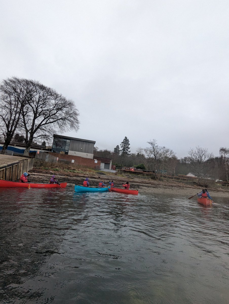 BlairvadachStew's tweet image. Day 1 #StVincentsBV26
@vincents_st @BlairvadachOEC 

An epic first outing for this new crew.
The weather isn't looking amazing for the rest of the week so we took the opportunity whilst it was there to go float on the loch.

Over to @BlairvadachAndy for the next few days.