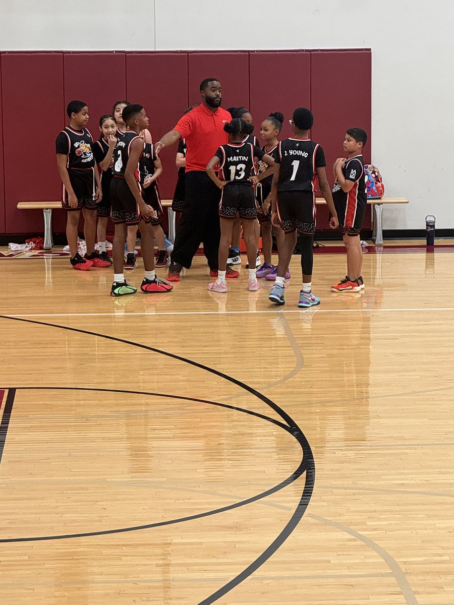 Red Elementary STEM Magnet School tweet media