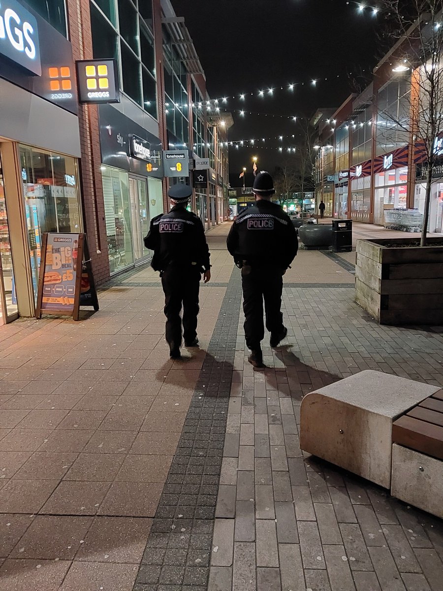 Police officers are on patrol this evening around Parkgate and Shirley park.
No issues seen or reported tonight.