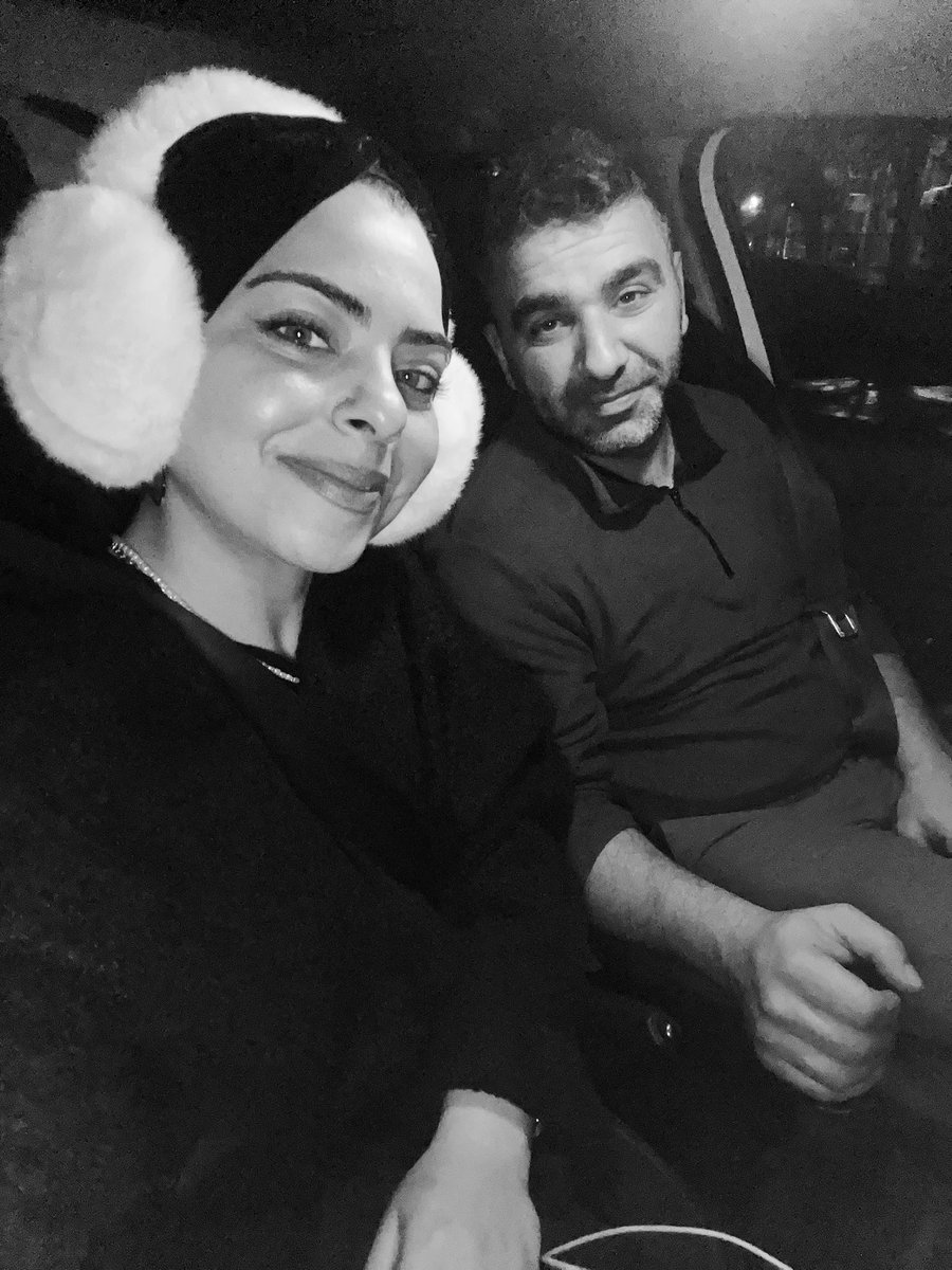 Kararsız biriyimdir.Ama seni severken hiç tereddüt etmedim♥️