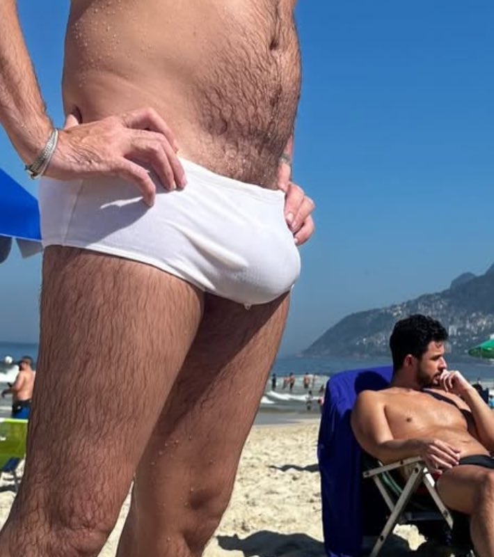 Fã de homens de sunga tweet media