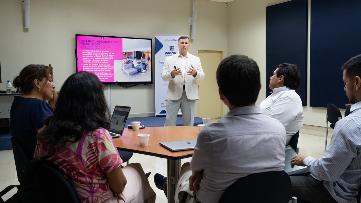 Centro de Investigaciones y Servicios Educativos tweet media