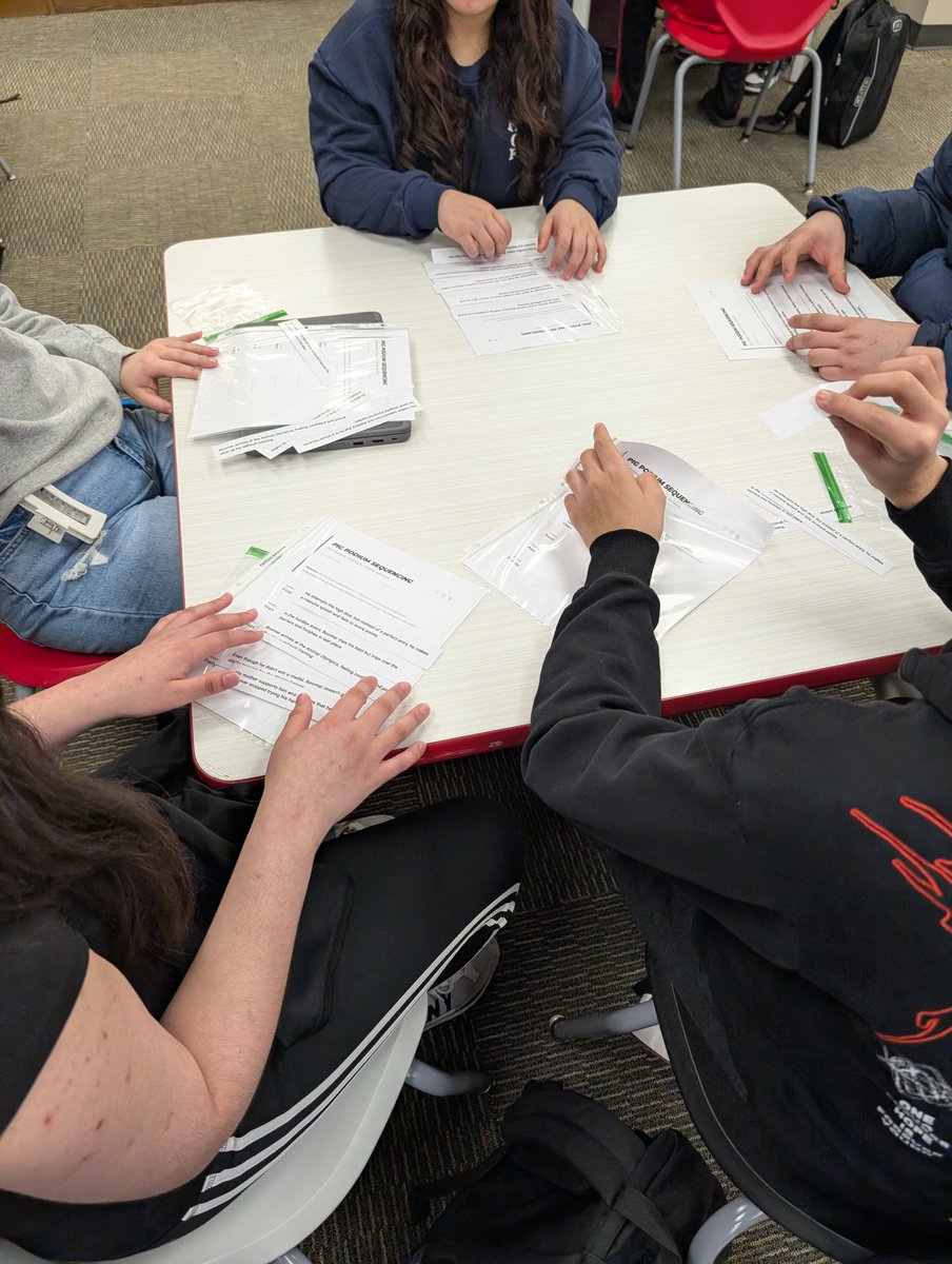 MacHSLibrary's tweet photo. Engaging students through Language Lounge Stations, where students who are testing in TELPAS practice listening, speaking, reading, and writing skills. @IrvingLibraries https://t.co/BvRymC2GiL