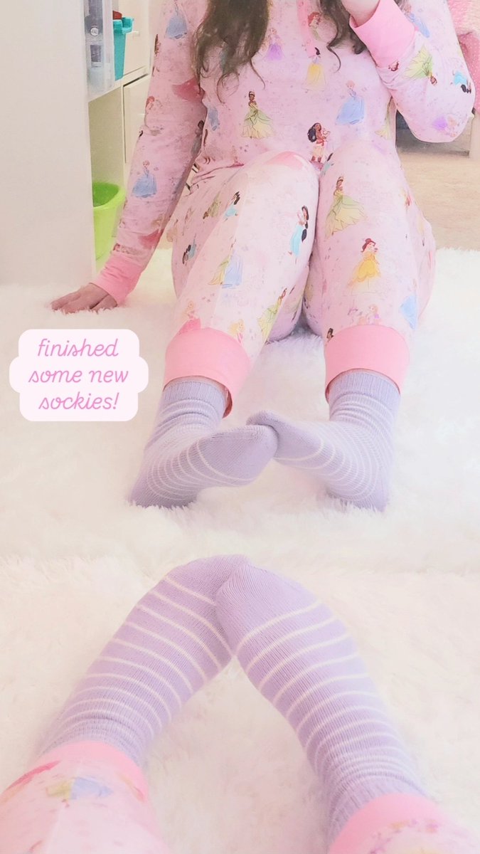 Violet🌷+18 ONLY tweet media