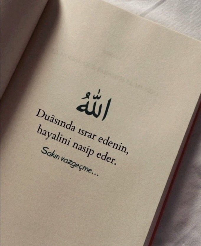 Kalbi_mahzun571's tweet photo. Sakın vazgeçme... https://t.co/Xwt8Ks7f7d