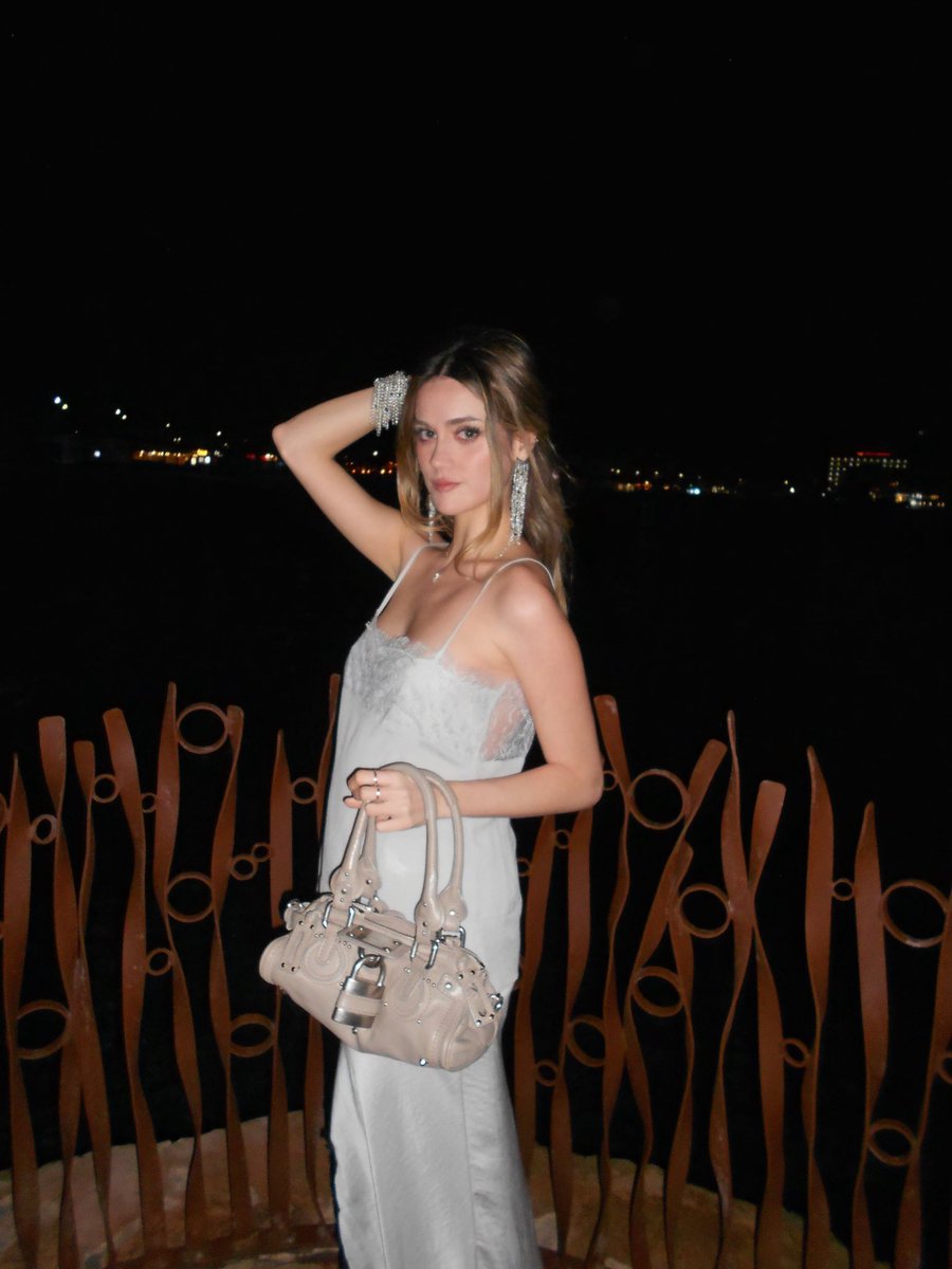 𝐹𝑙𝑜𝑟 𝑆𝑎𝑛𝑎𝑏𝑟𝑖𝑎 tweet media