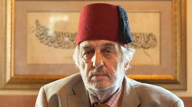 Kılıçdaroğlu’ndan sonra gelecek kişinin daha kalitesiz olacağını söylemişti. 
Veli miydin be Üstad? 
Allah sana gani gani rahmet etsin.