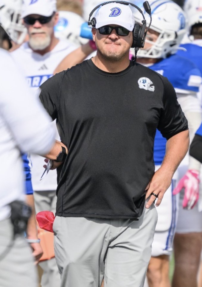 Pete Thamel tweet media