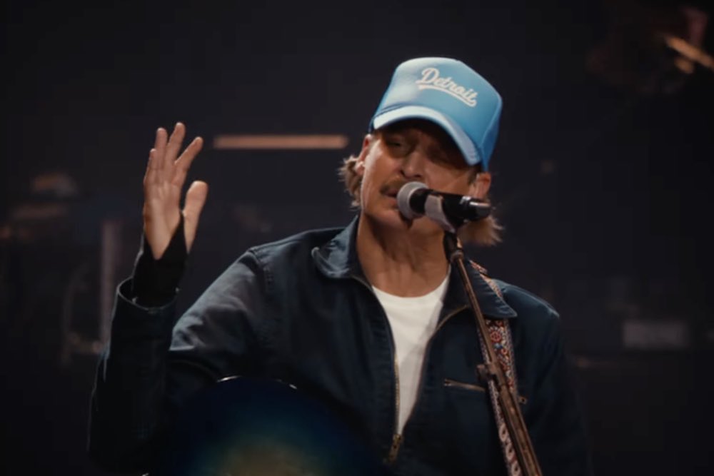 Zach Bryan calls Turning Point USA’s Halftime show “embarrassing” after a former fan called him a “sell out b*tch” for supporting Bad Bunny:

“I don’t care what side you’re on, a bunch of adult throwing temper tantrums…the most cringe sh*t on the planet”