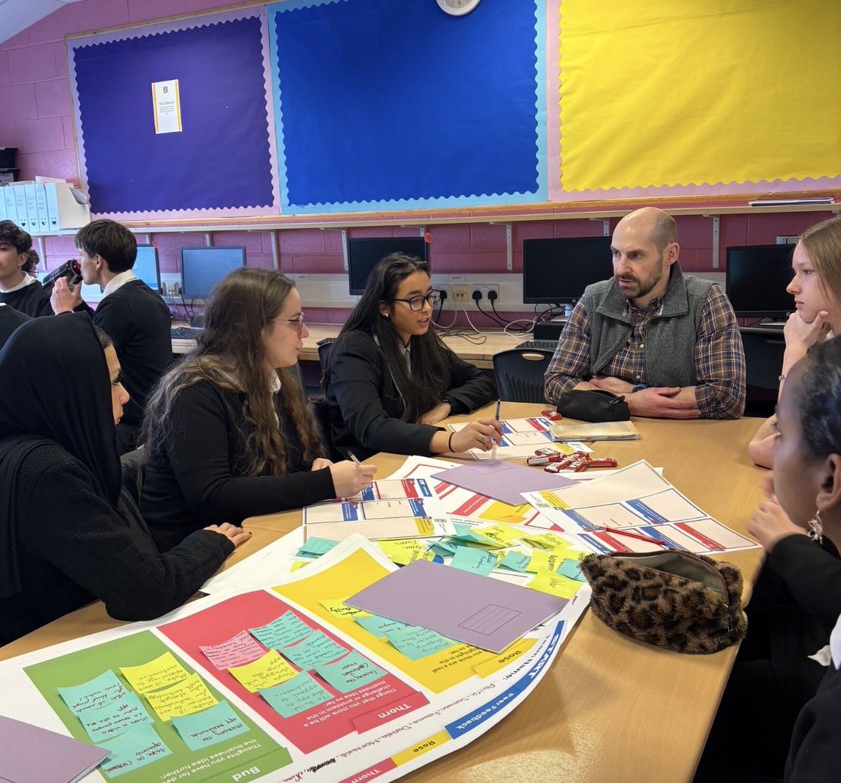 STA BECS tweet media